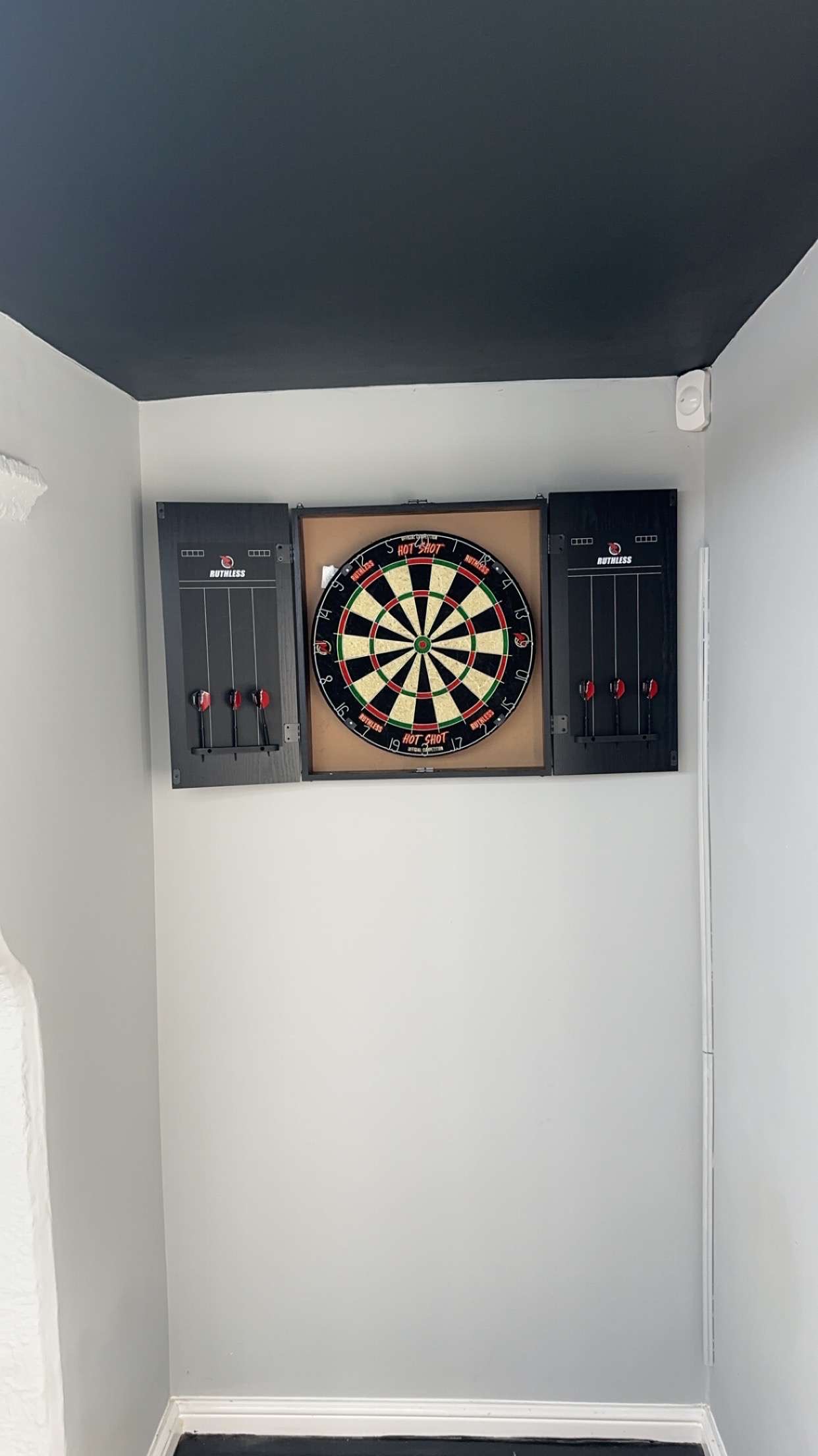 darts